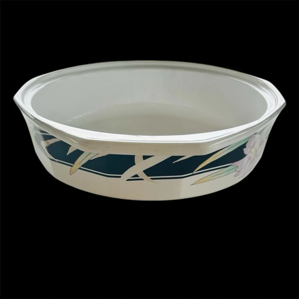 Mikasa Fire & Ice Glass Casarole Dish